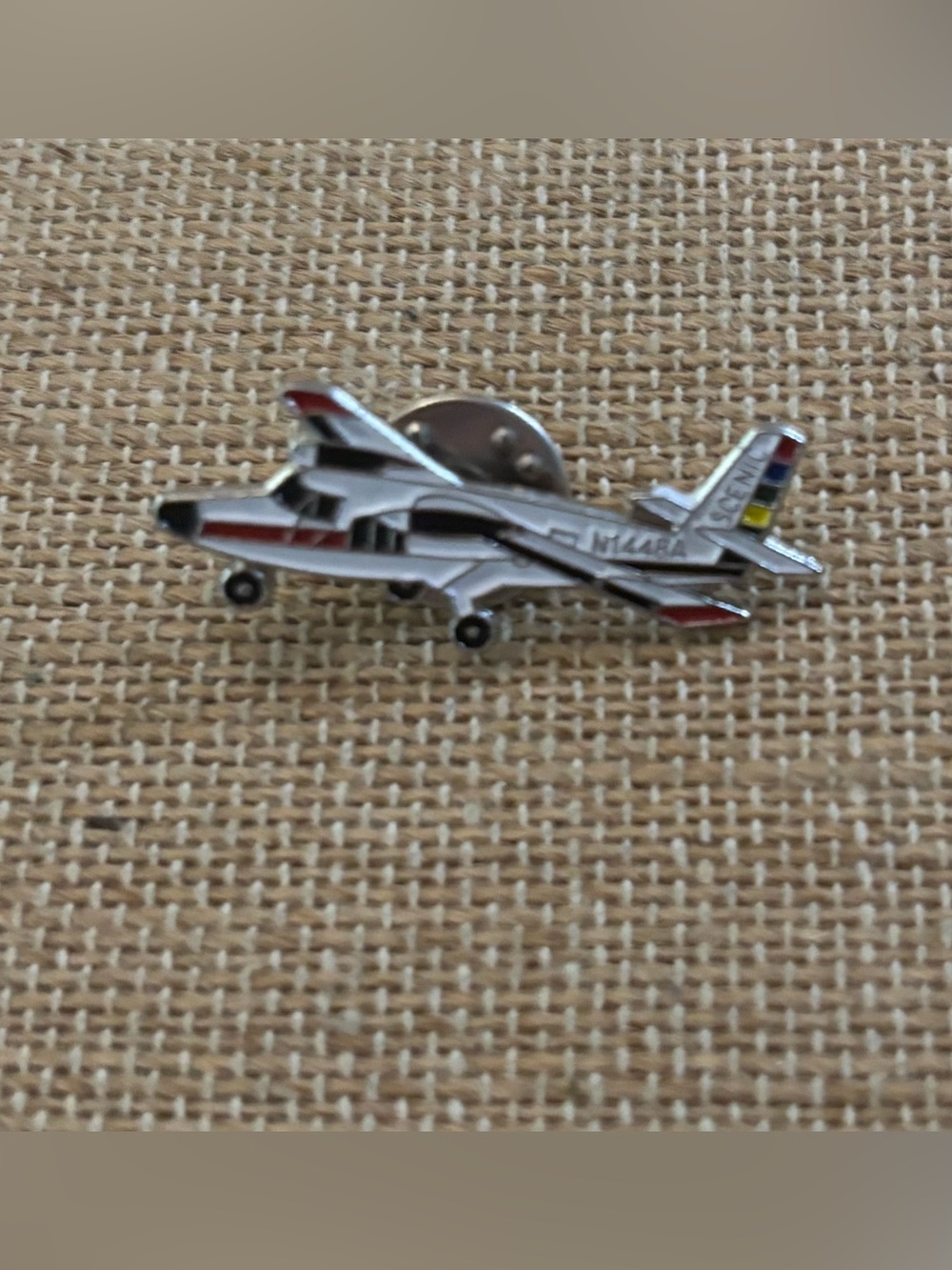 Scenic Airlines N1448A Pin Aviation Aircraft Pilot Travel Souvenir Enamel Lapel